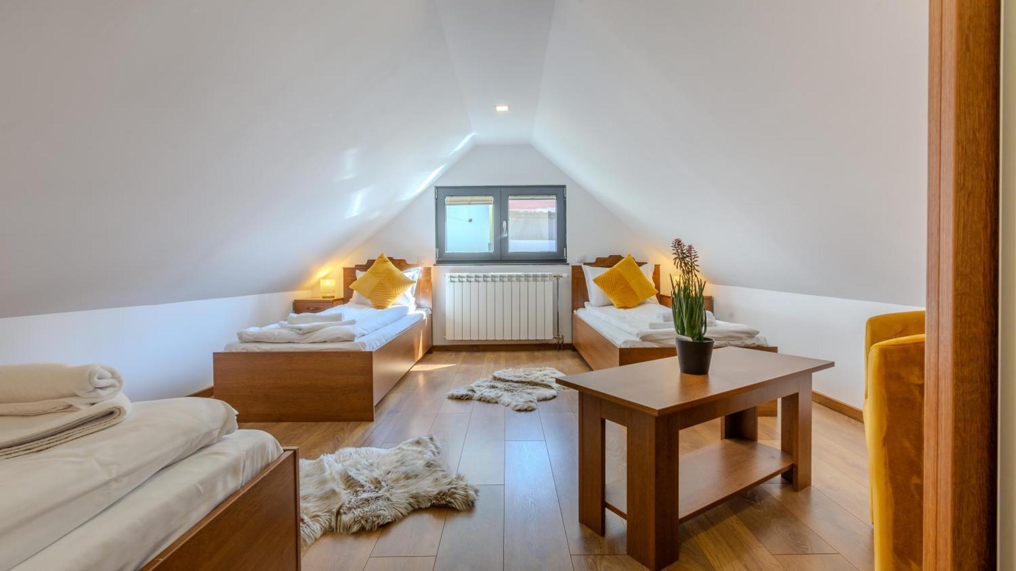 Sun Villas Accommodation בראשוב מראה חיצוני תמונה