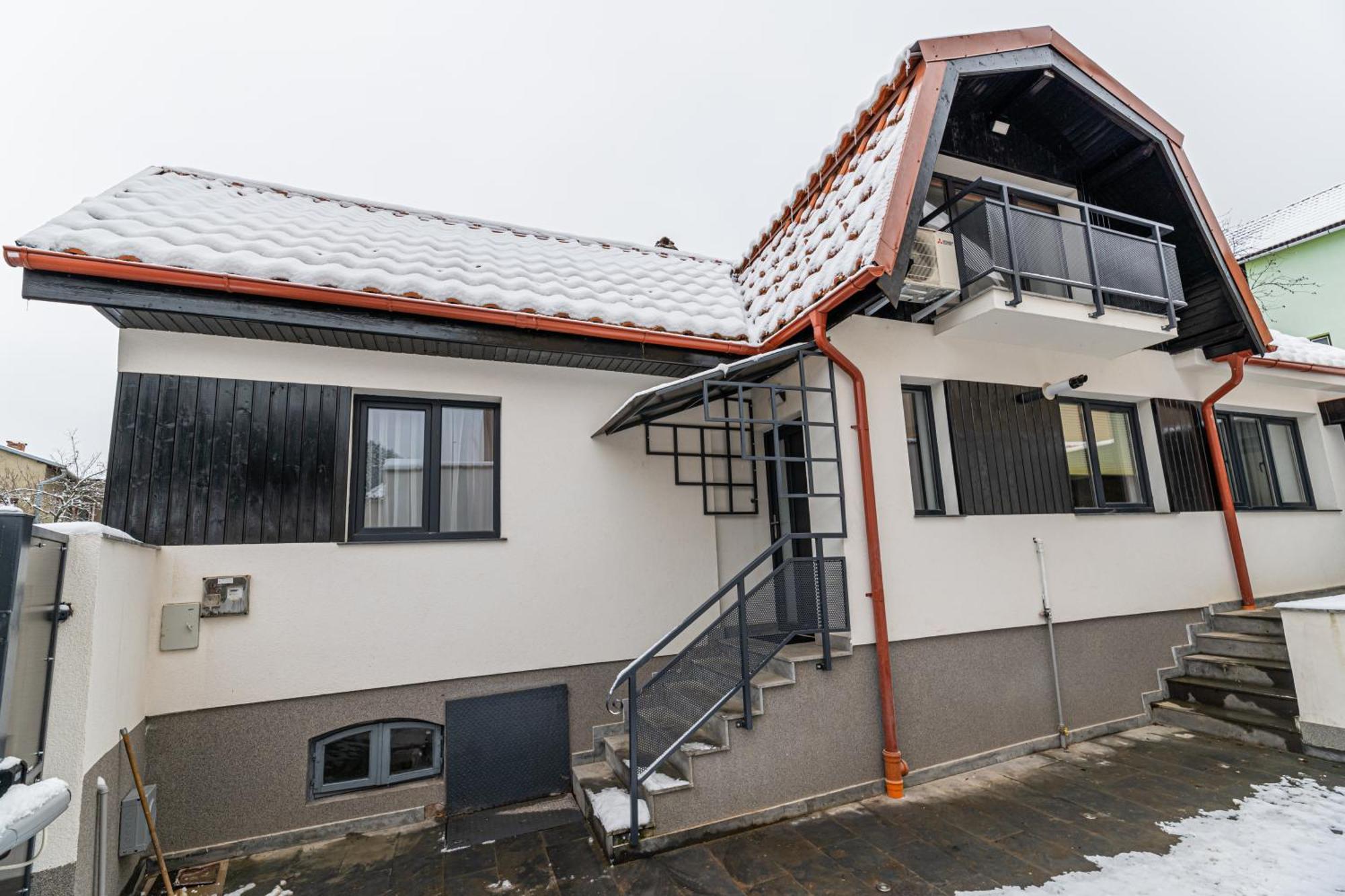 Sun Villas Accommodation בראשוב מראה חיצוני תמונה